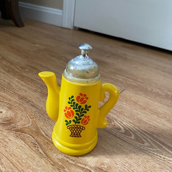 Collection of Vintage 1970’s Avon perfume bottles - Picture 10 of 16